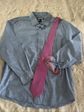 Light Blue Men’s Dress Shirt